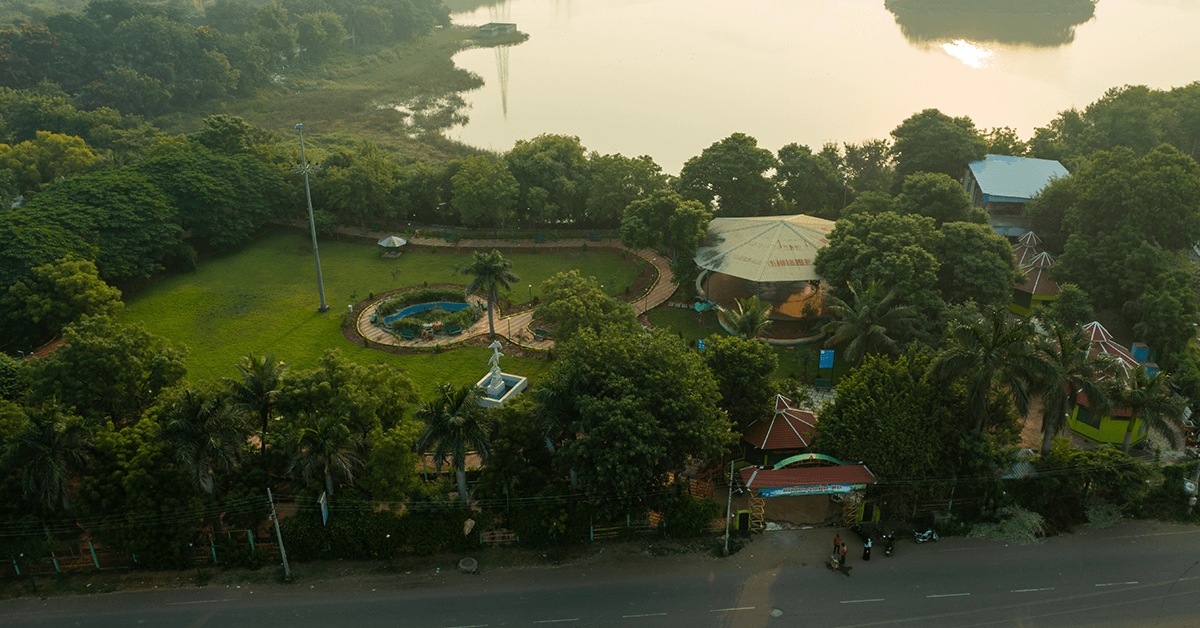 Why S B Lake & Garden Is Perfect for a Family Picnic